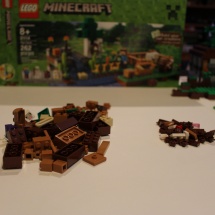 LEGO Minecraft: The Farm 2