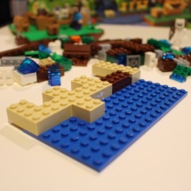 LEGO Minecraft: The Farm 10