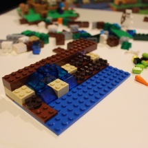 LEGO Minecraft: The Farm 12
