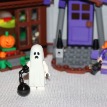 LEGO Mystery Mansion Ghost