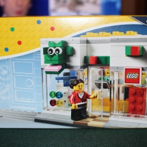 LEGO Brand Retail Store Box