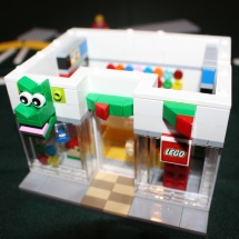 LEGO Brand Retail Store 15