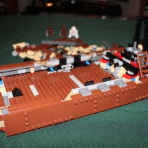 LEGO Sandcrawler 13