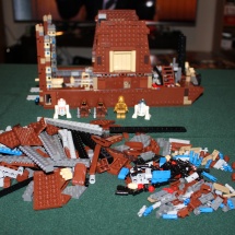 LEGO Sandcrawler 17