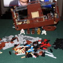 LEGO Sandcrawler 26