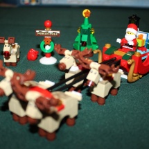 LEGO Santa&#039;s Workshop 12