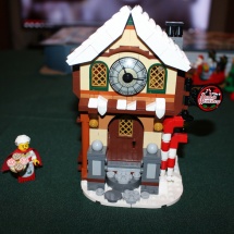 LEGO Santa&#039;s Workshop 21
