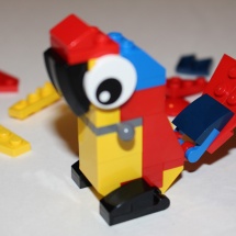 LEGO Parrot 8