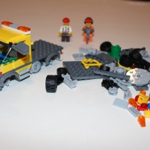 LEGO City Service Truck 8