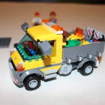 LEGO City Service Truck 11