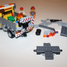 LEGO City Service Truck 12