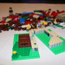 LEGO Lakeside Lodge 4