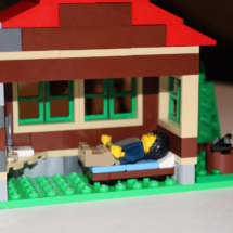LEGO Lakeside Lodge Bed