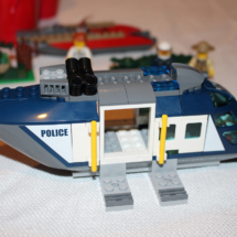 LEGO Helicopter Pursuit 12