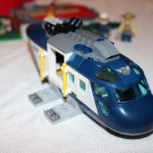 LEGO Helicopter Pursuit 13