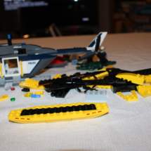 LEGO Helicopter Pursuit 19
