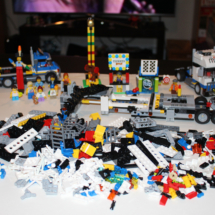 LEGO Fairground Mixer Pieces 3