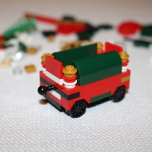 LEGO Christmas Train 10