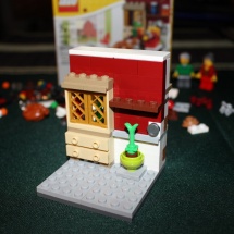 LEGO Thanksgiving Feast 7