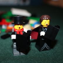 LEGO Winter Toy Shop Carolers