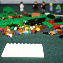 LEGO Winter Toy Shop 4