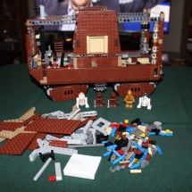 LEGO Sandcrawler 29