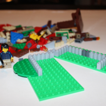 LEGO Lakeside Lodge 13