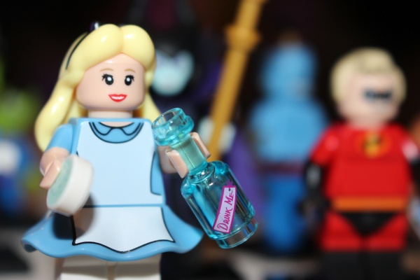 LEGO Drink Me Bottle Alice